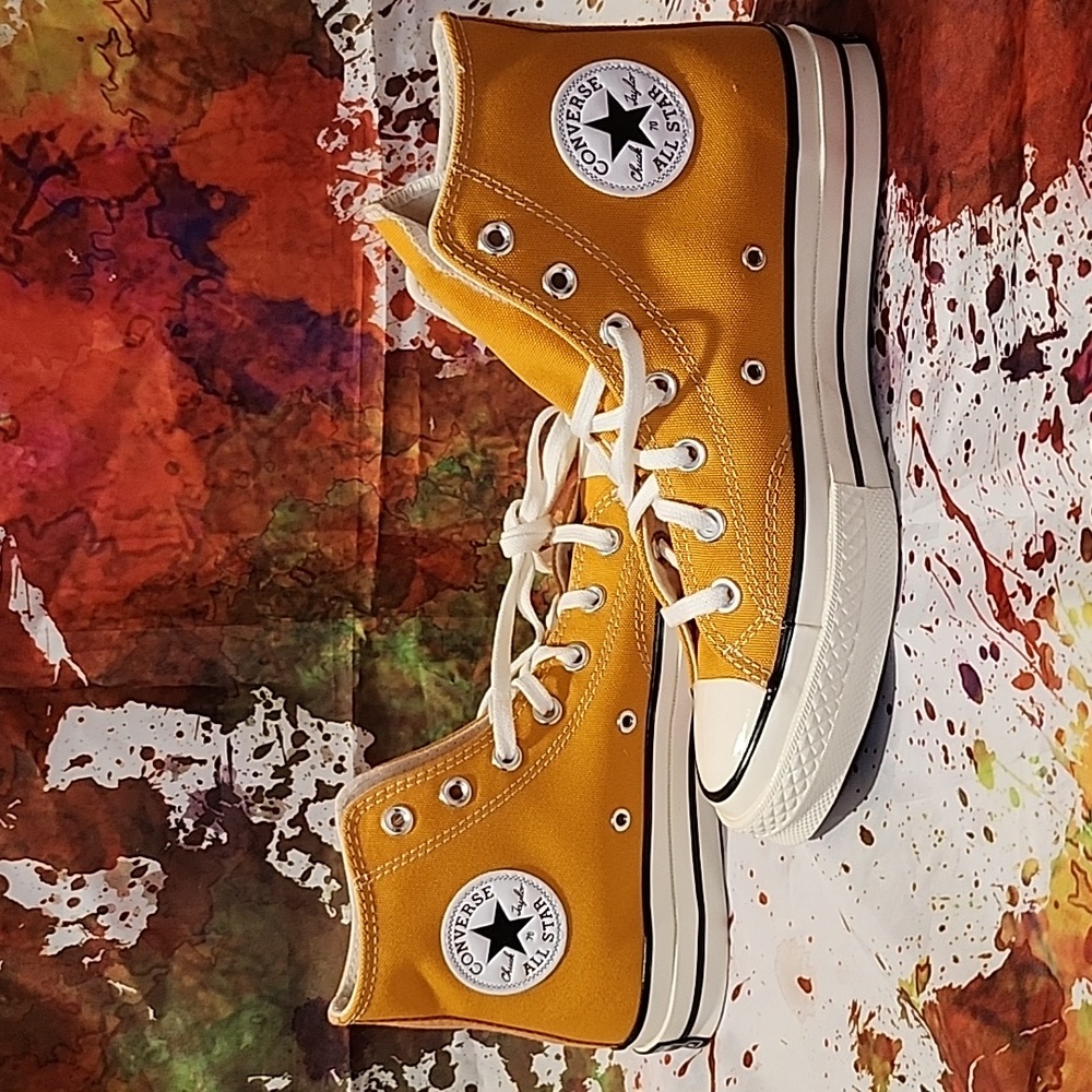 Converse All Star high top sneakers women's size 8
